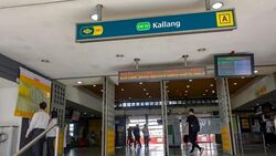 Kallang Place (D12), Factory #580085991